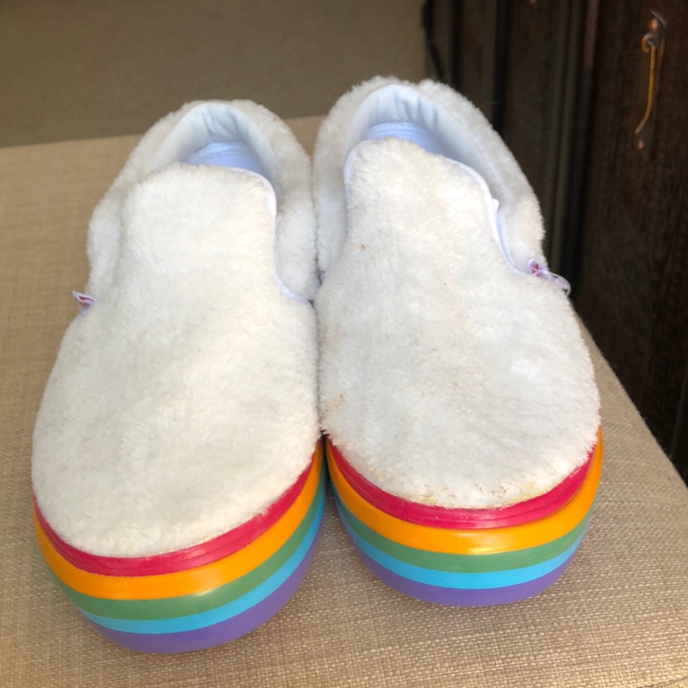 Vans slip on fluffy top rainbow sole 8